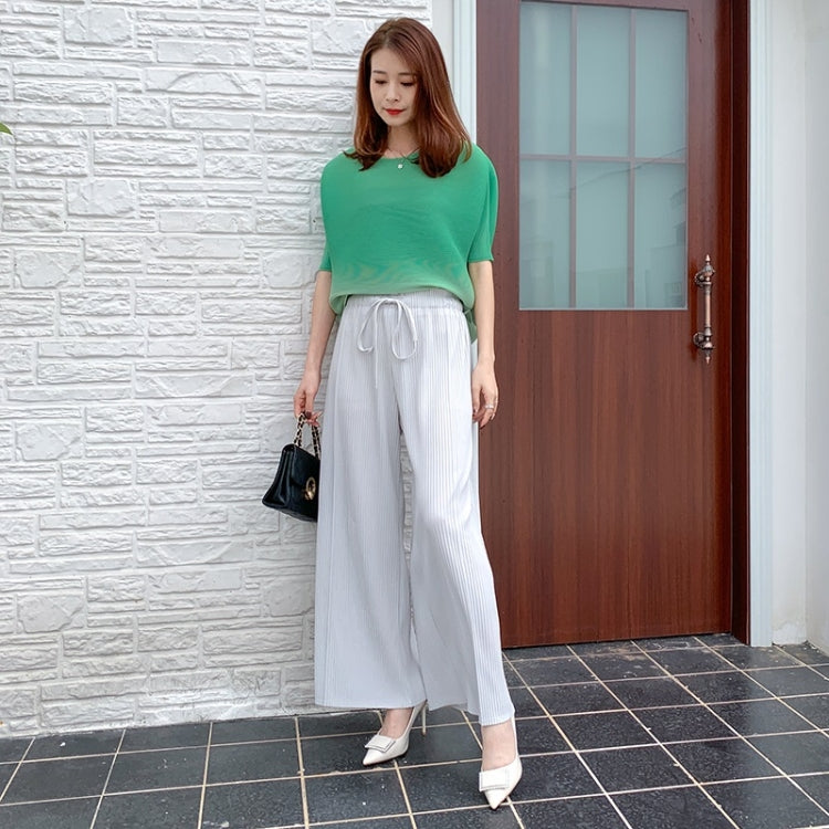 Loose Plus Size Print Crop Top With Bat Sleeves
