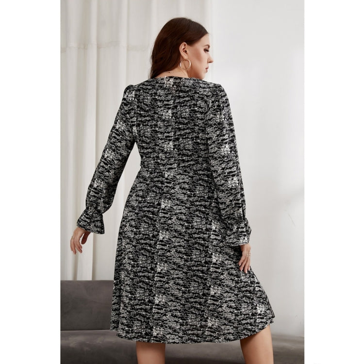 Women Large Size V-neck Long Sleeve Cover Belly Dress