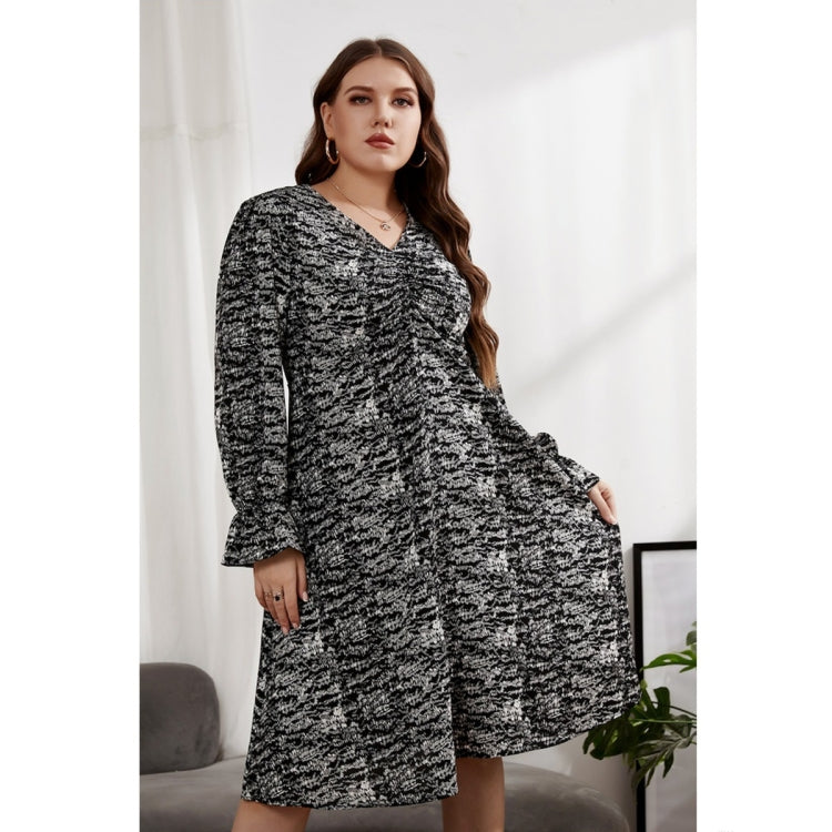 Women Large Size V-neck Long Sleeve Cover Belly Dress
