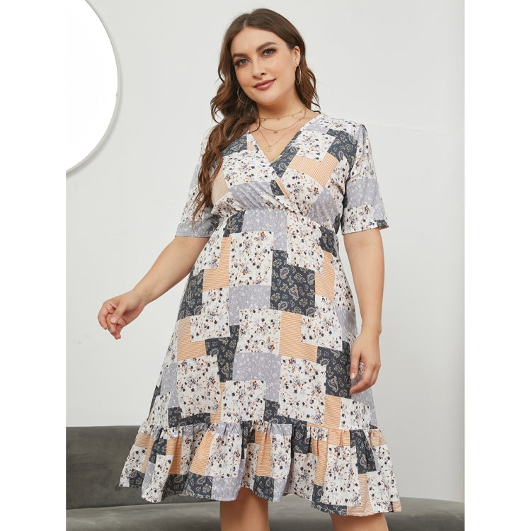 Women Large Size V-neck Versatile Short Sleeve Dress