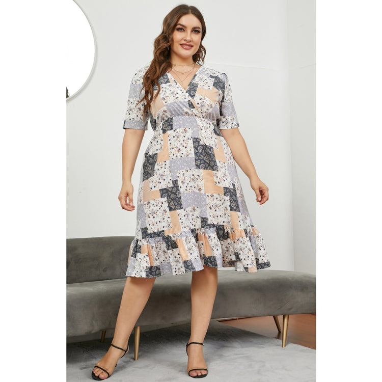 Women Large Size V-neck Versatile Short Sleeve Dress