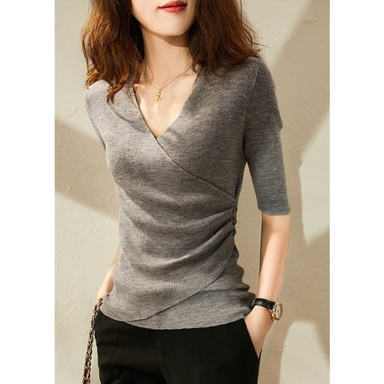 V-neck Five-quarter Sleeve Knitted Bottoming Shirt