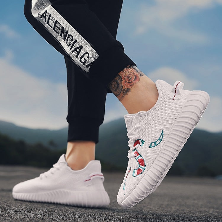 Embroidery Snake Pattern Breathable Flat Heel Sports Casual Shoes for Men