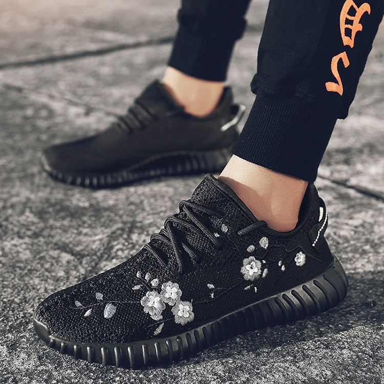 Flying Woven Cloth Breathable Flat Heel Sports Casual Shoes for Men