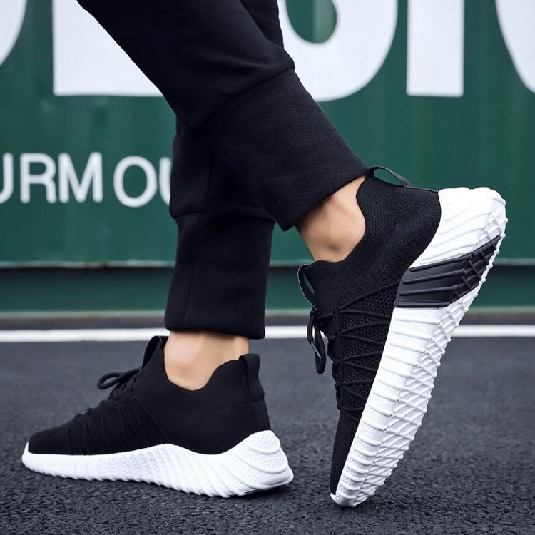 Round Head Breathable Mesh Casual Shoes for Men