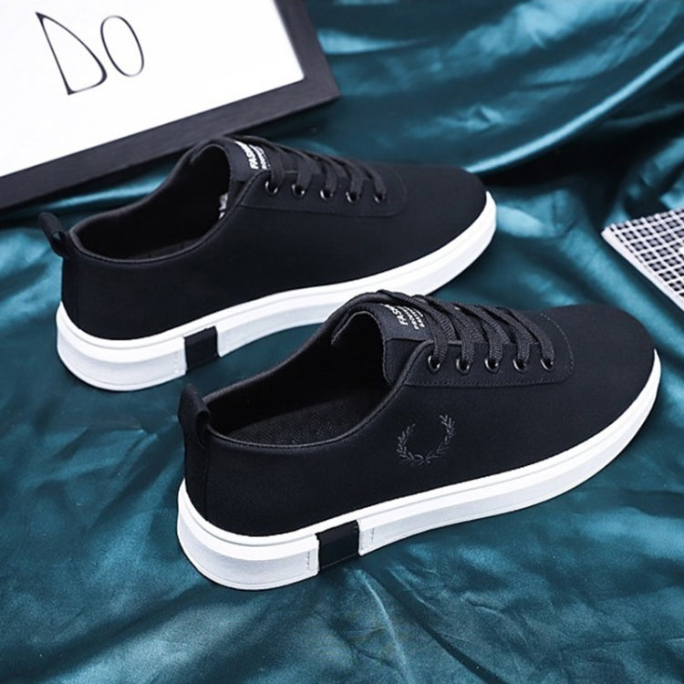 Comfortable and Breathable Canvas Shoes for Men