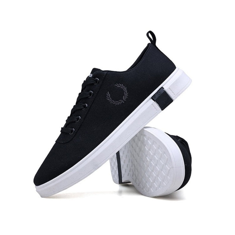 Comfortable and Breathable Canvas Shoes for Men