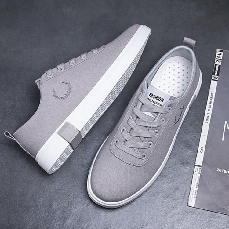 Comfortable and Breathable Canvas Shoes for Men