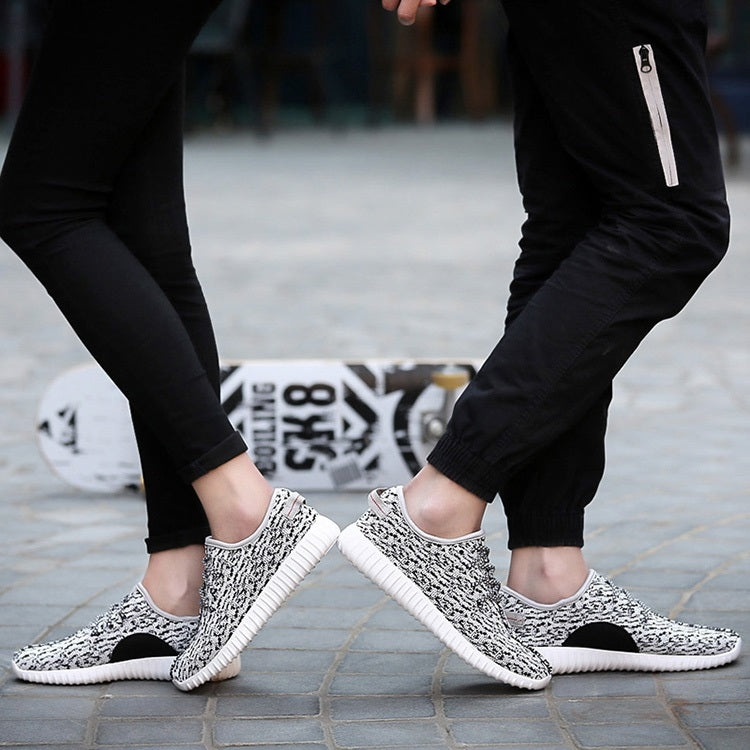 Breathable Wear-resistant Thick Bottom Cloth Shoes Casual Shoes for Couples