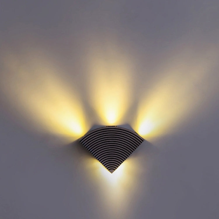 YWXLight 4W Aluminum Triangle Decorative Bar Bedside Background LED Wall Light