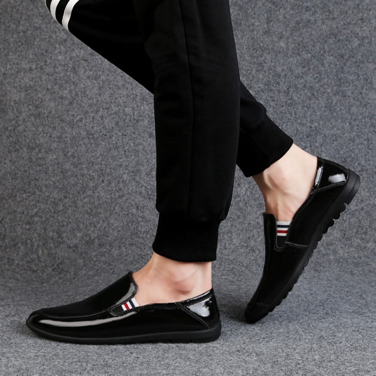 Fashion Comfortable Breathable Cowhide Casual Shoes Peas Shoes for Men