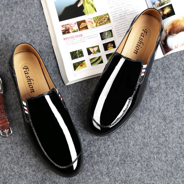 Fashion Comfortable Breathable Cowhide Casual Shoes Peas Shoes for Men