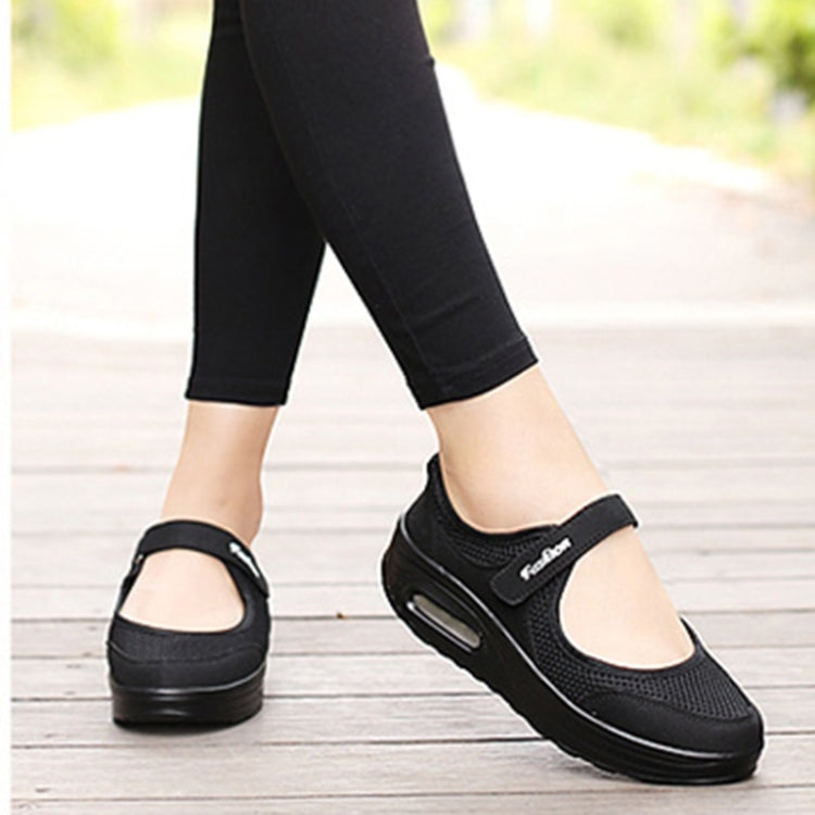 Cushioning Breathable Mesh Lightweight Walking Shoes for Woman