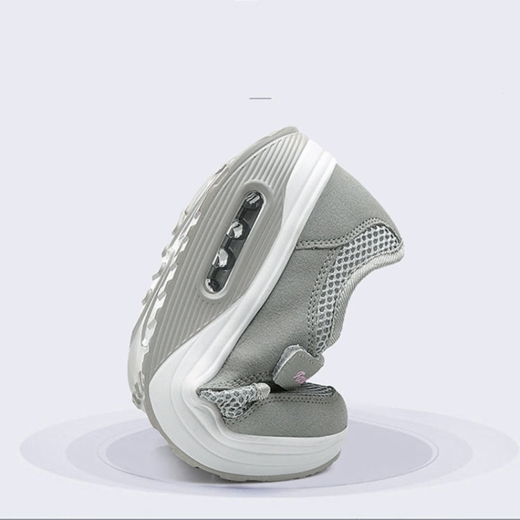 Cushioning Breathable Mesh Lightweight Walking Shoes for Woman