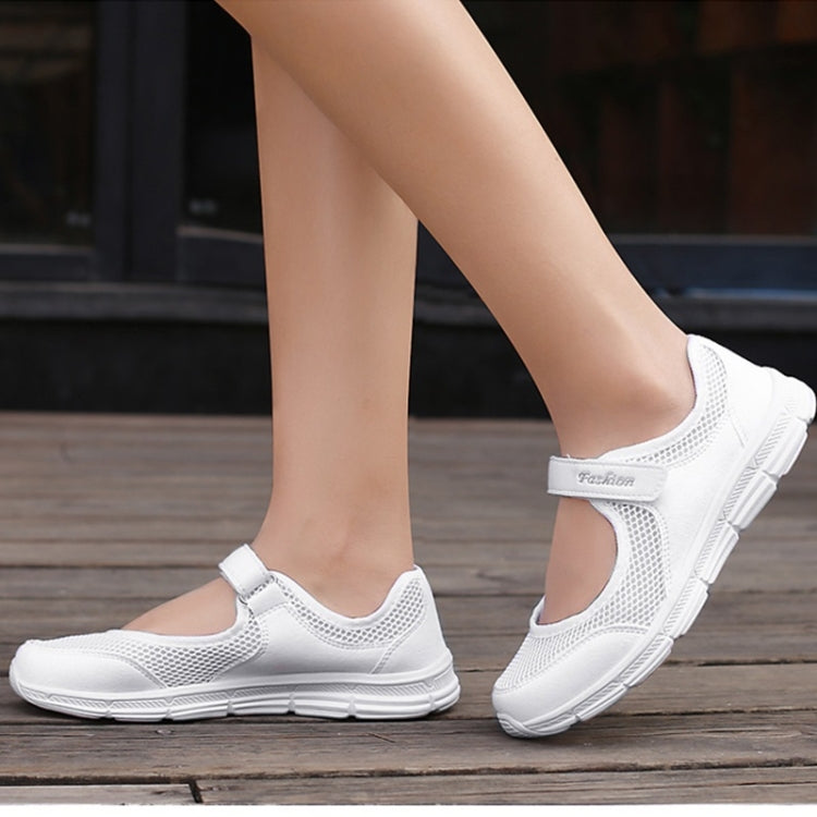 Mesh Breathable Lightweight Casual Walking Shoes for Woman