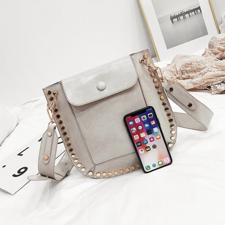 Fashion Rivet Shoulder Bag Ladies Messenger Bag Handbag