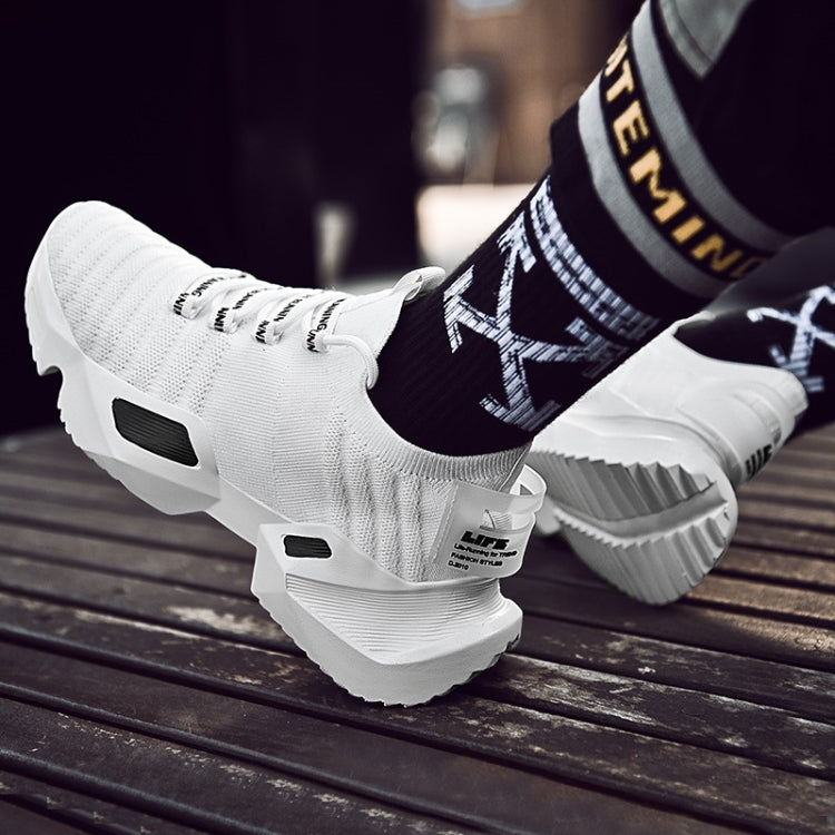 Fashion Wild Ladder Trapeze Flying Woven Casual Shoes for Men