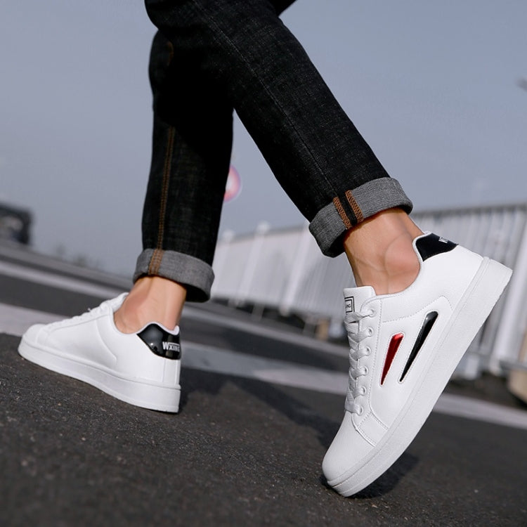 Fashion Microfiber Leather Comfortable and Breathable Sport Casual Shoes for Men