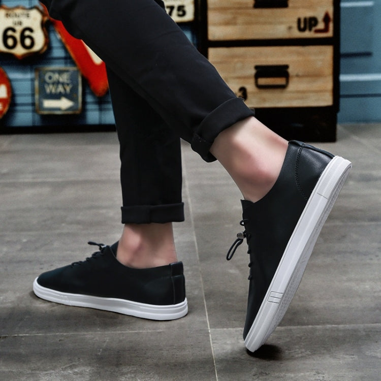Microfiber Leather Comfortable Wear Resistant Solid Color Casual Shoes for Men