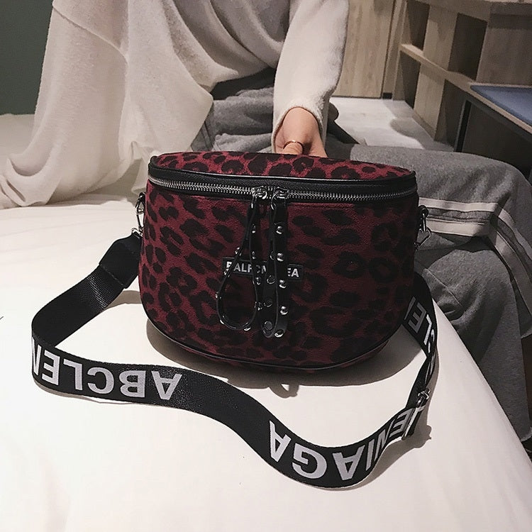 Leopard Single Shoulder Bag Ladies Handbag Messenger Bag (Red)