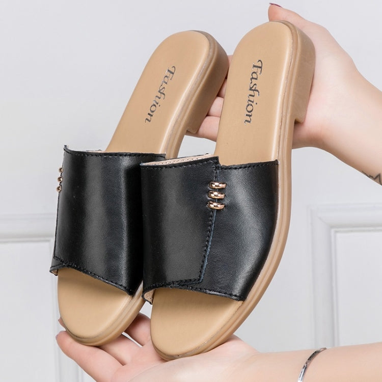 Fashion Simple and Comfortable Flat Bottom Wild Sandals for Woman
