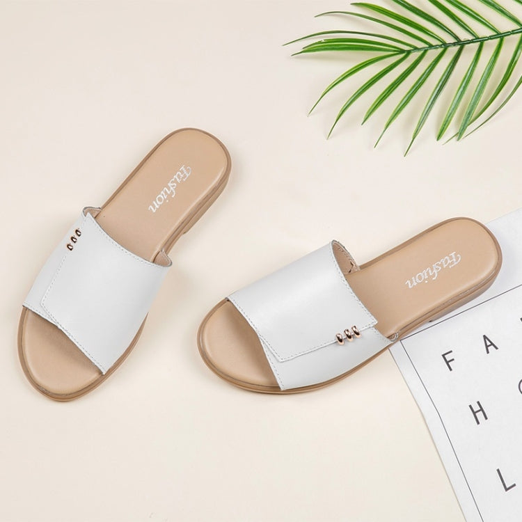 Fashion Simple and Comfortable Flat Bottom Wild Sandals for Woman