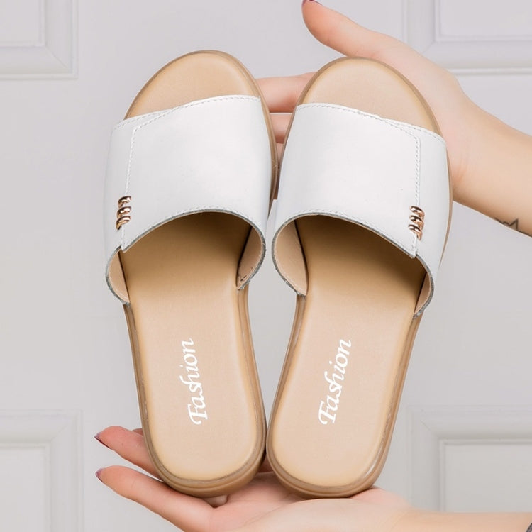 Fashion Simple and Comfortable Flat Bottom Wild Sandals for Woman