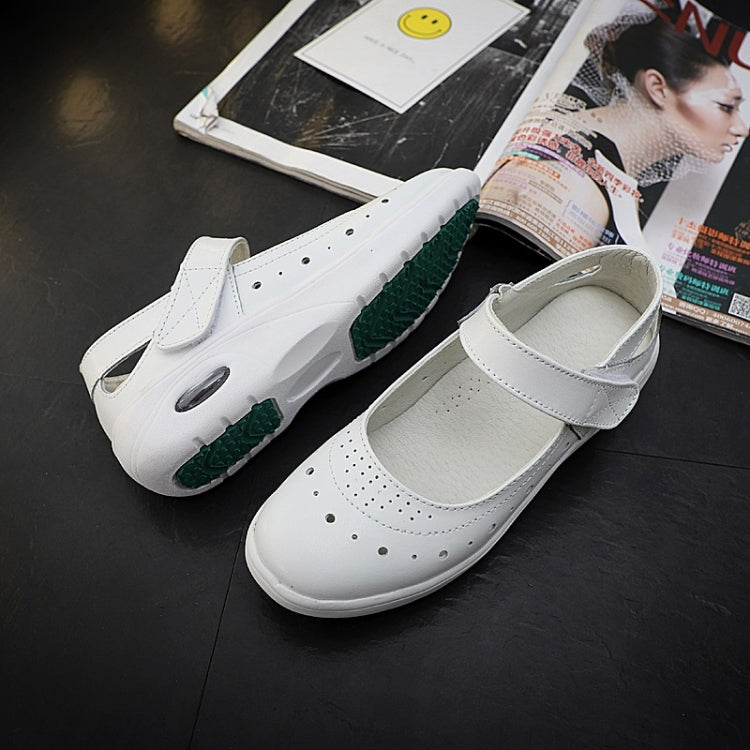 Fashion Hollow Design Solid Color Casual Shoes Nurse Shoes for Woman