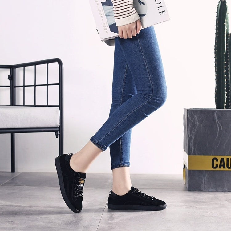 Fashion and Comfortable Lace-up Wild Suede Sneakers for Woman