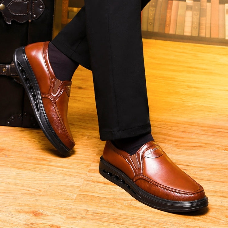 Wear Resistant Round Head Solid Color Casual Leather Shoes for Men