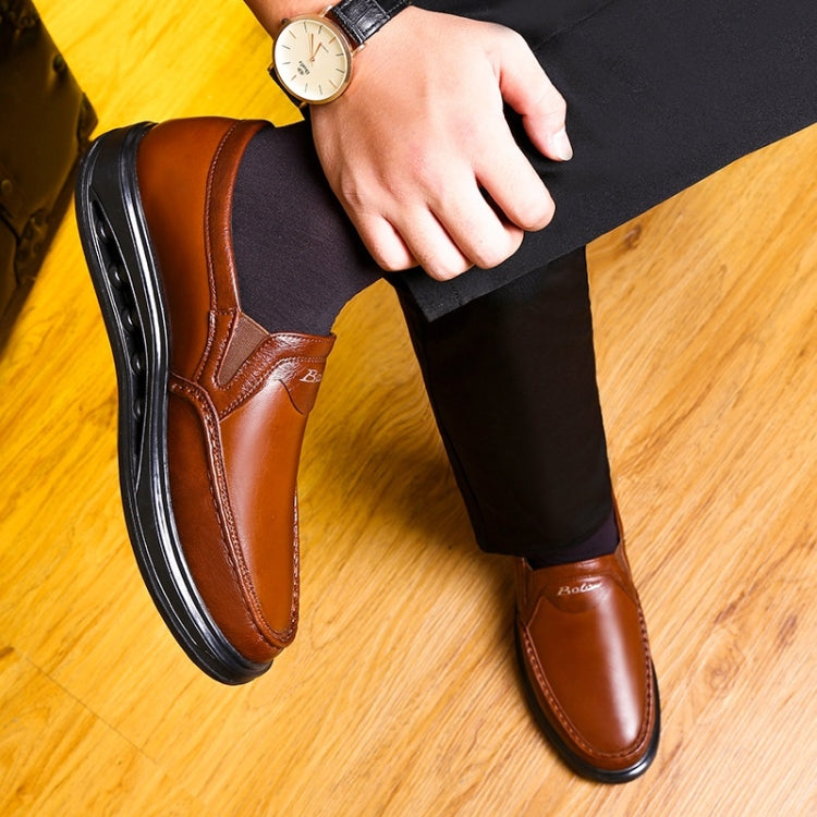 Wear Resistant Round Head Solid Color Casual Leather Shoes for Men