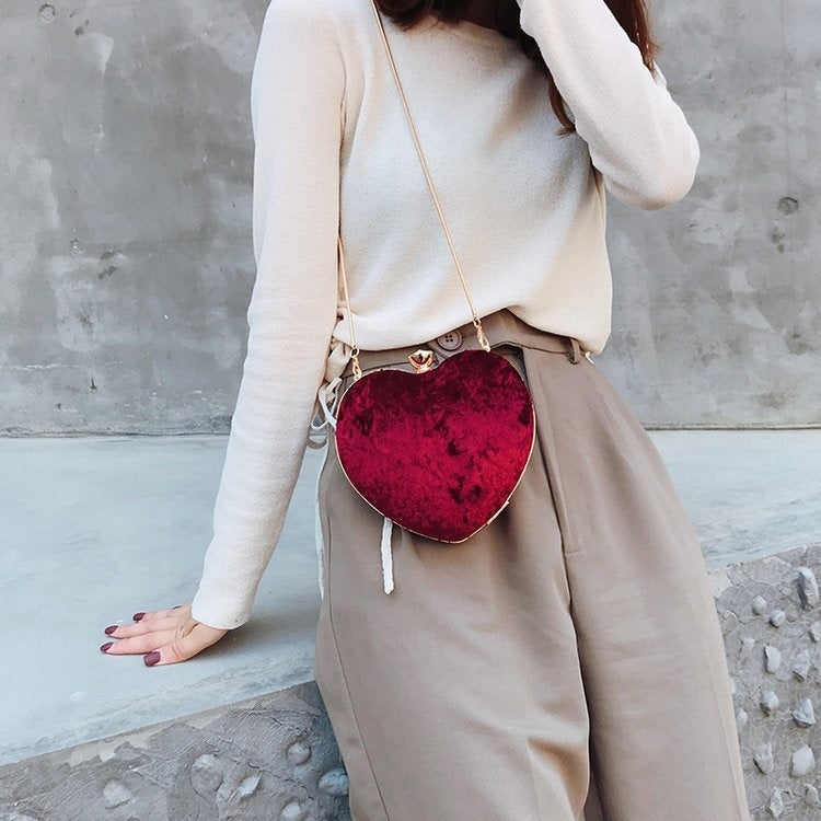 Heart Shaped Chain Single Shoulder Bag Ladies Handbag Messenger Bag