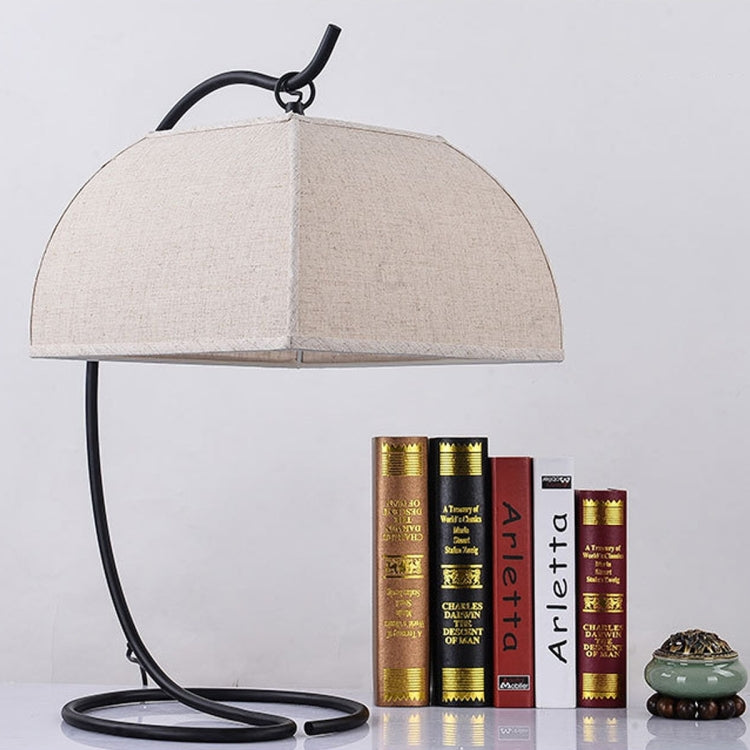 YWXLight New Chinese Table Lamp Bedroom Bedside Lamp Simple Creative Room Lamp American Wrought Iron Living Room Study Table Lamp