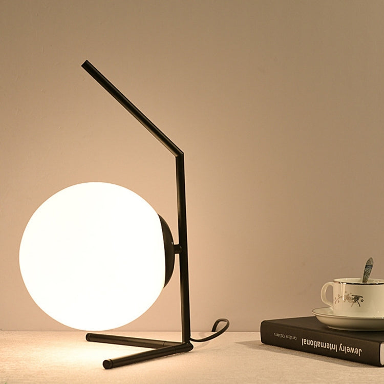 YWXLight Nordic LED Table Lamp Bedroom Bedside Lamp Creative American Style Simple Luxury Extra Modern Desk Study Reading Table Lamp