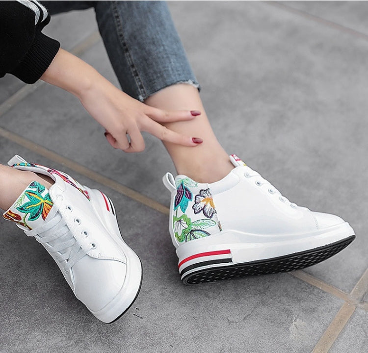 Thick Bottom Increased Versatile Printed Microfiber Leather Wild Casual Shoes for Women