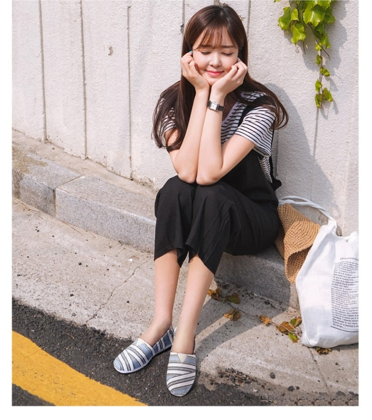Comfortable and Breathable Wild Striped One-legged Canvas Shoes for Women