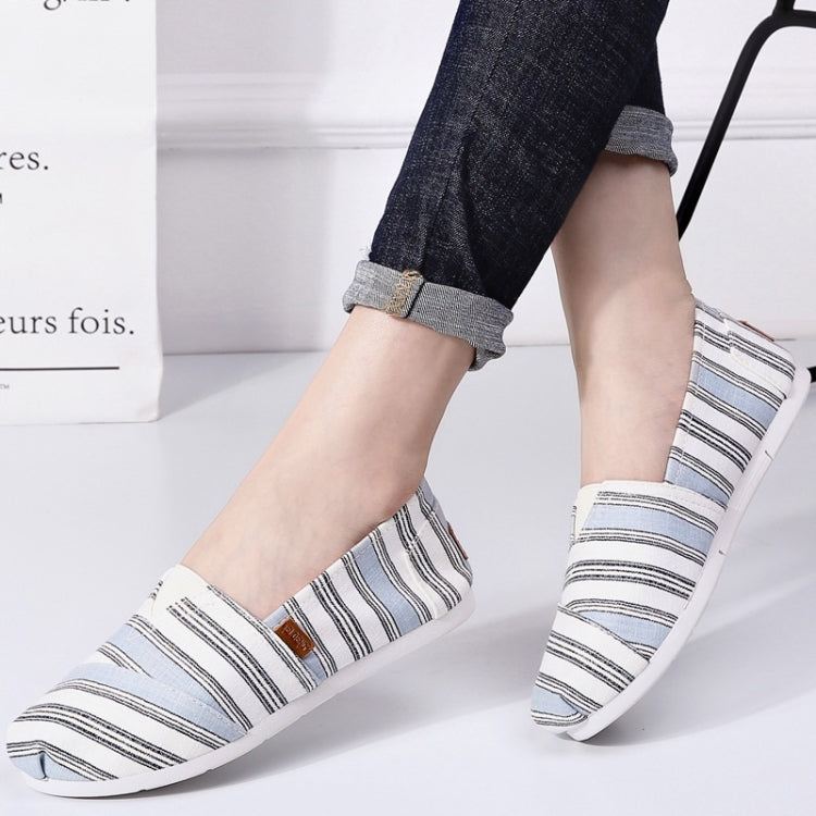 Comfortable and Breathable Wild Striped One-legged Canvas Shoes for Women