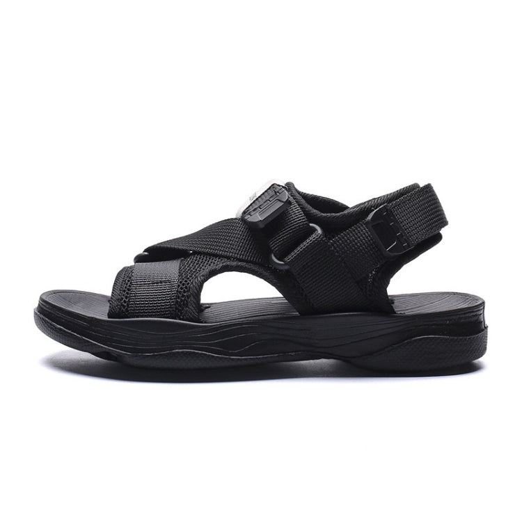 Breathable and Lightweight Soft Wear Resistant Sandals for Children