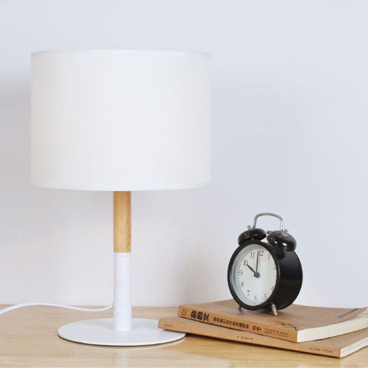 Nordic mininalist Creative Table Lamp LED Dimmable  Modern Living Room Bedroom Bedside Solid Wood Table Lamp Plug-in Decorative Lights