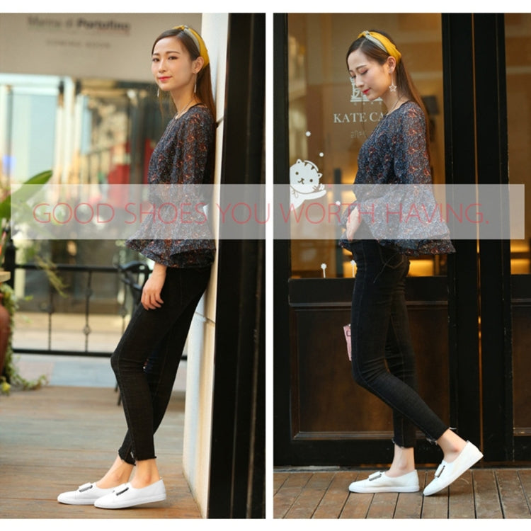 Simple and Comfortable Solid Color Flat Bottom Casual Shoes for Women