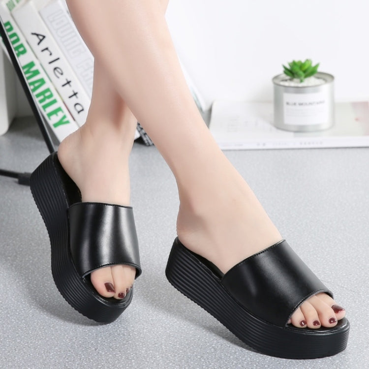 Lightweight Non-slip Wear Resistant Minimalist Thick-soled Casual Sandals Slippers for Women