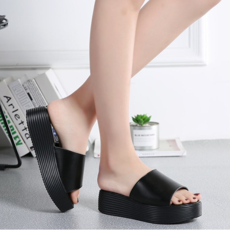 Lightweight Non-slip Wear Resistant Minimalist Thick-soled Casual Sandals Slippers for Women