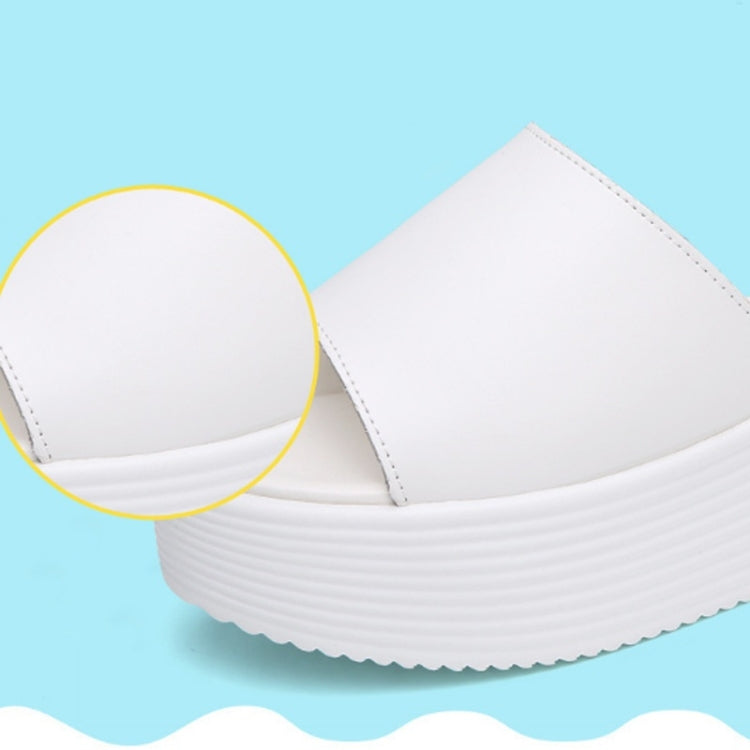 Lightweight Non-slip Wear Resistant Minimalist Thick-soled Casual Sandals Slippers for Women
