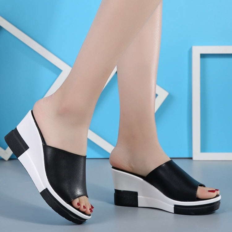 Fashion Simple Slope Thick Bottom Beach Casual Slippers Sandals for Women