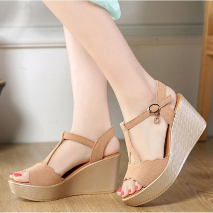 Lightweight Non-slip Wedge Increased Casual Shoes Sandals for Women