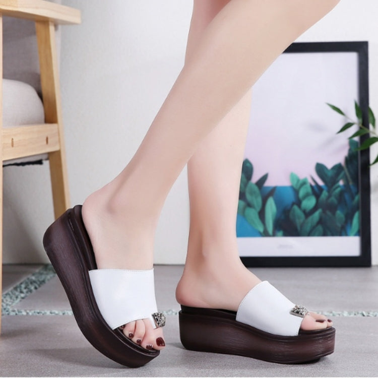 Outdoor Leisure Simple Non-slip Wear-resistant Increased Beach Slippers Sandals for Women