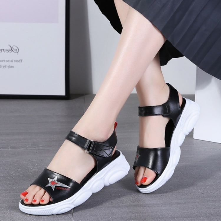 Casual Increase Thick Platform Non-slip Wear Resistant Star Sandals for Women