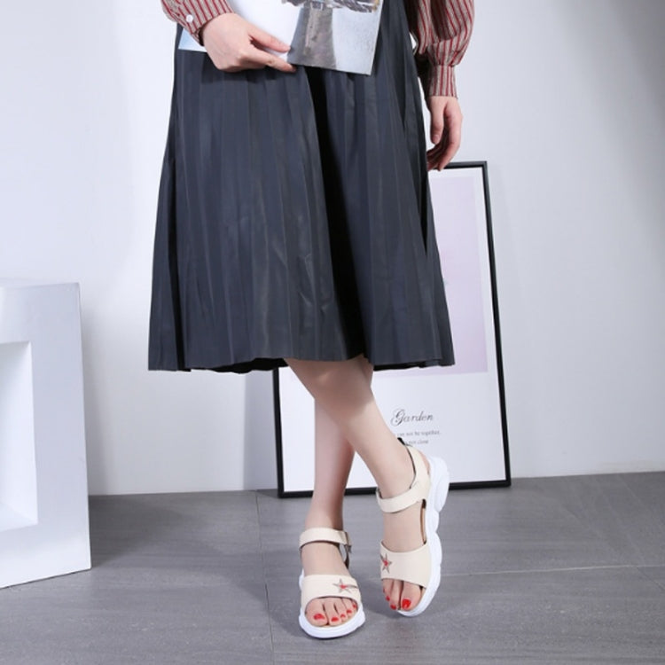 Casual Increase Thick Platform Non-slip Wear Resistant Star Sandals for Women