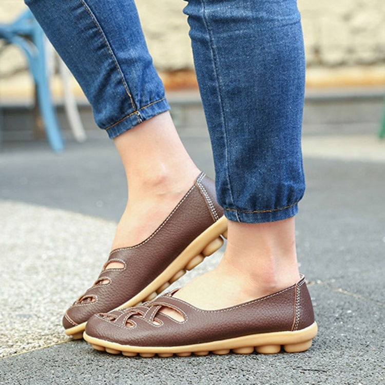 Hollow Woven Casual Nurse Shoes Cover Foot Peas Shoes for Women