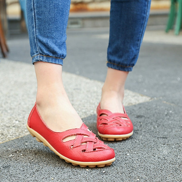 Hollow Woven Casual Nurse Shoes Cover Foot Peas Shoes for Women